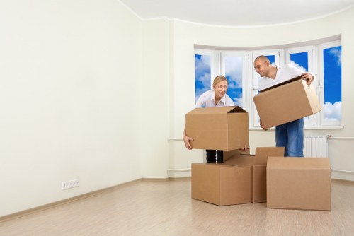 Organized moving process with South Kensington house removalists